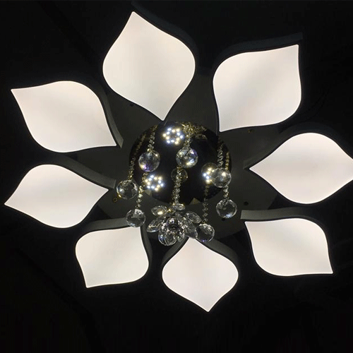 Đèn trần trang trí A1 với 8 bóng đèn led siêu sáng tiết kiệm điện năng