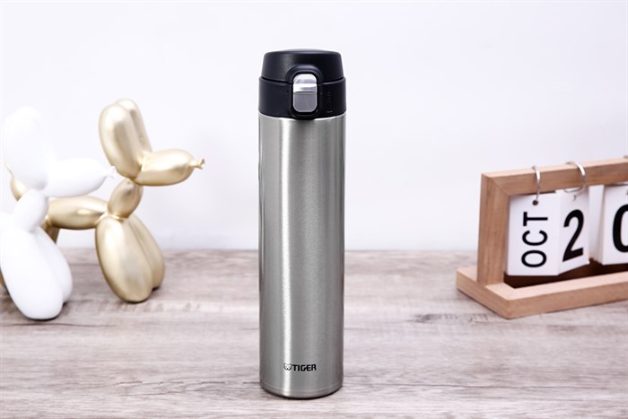 Bình giữ nhiệt tiger nắp bật mmj-a601 0,6l 3 màu 2 bình giữ nhiệt 0,6l